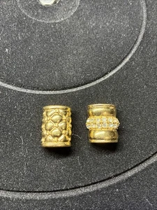 Un par de broches Joan Rivers nuevos nunca usados. Sin brazalete - Imagen 1 de 7