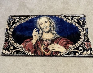Vintage Sacred Heart Jesus Wall Tapestry Velvet Made in Italy 18.5”x32.5” - Picture 1 of 8