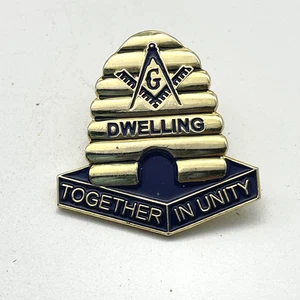 Masonic Beehive Freemason Lapel Pin Dwelling Together In Unity Grand Master 2006 - Picture 1 of 4