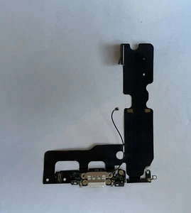 NAPPE DOCK CONNECTEUR DE CHARGE IPHONE 7 PLUS (ORIGINAL) - Photo 1 sur 3