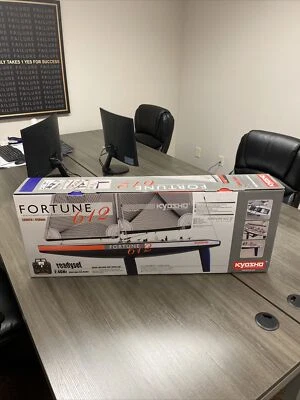 Kyosho 40042S RACING YACHTS FORTUNE 612 III w/KT431S 2.4GHz Ready Set from Japan - Image 1 of 4