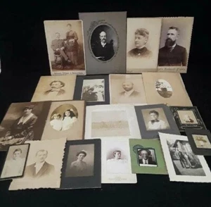 Antique/Vtg. Lot of 20 Photo Mini Minettes/CDV's/Cabinet Cards-Kids, Men & Women - Picture 1 of 9