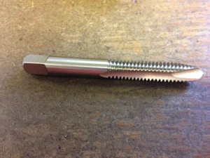 5/16"-18 GH3 2 FLUTE HIGH SPEED STEEL SPIRAL POINT PLUG TAP - Picture 1 of 1