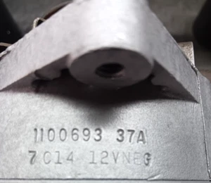 1967 CORVETTE / CAMARO / Z28 /CHEVELLE / CHEVY II ALTERNATOR #1100693 "7C14" - Picture 1 of 4