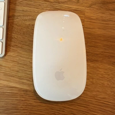 Apple Original Wireless Keyboard (A1314) and Magic Mouse (A1296) - Image 1 of 3