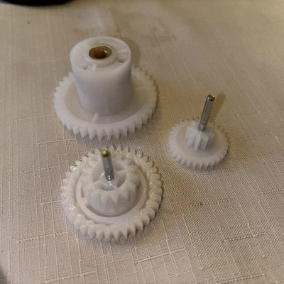 Spin Master Monster Jam Mega Grave Digger 1/6 Monster Truck - Rear Differential - Image 1 of 2