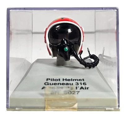 CDC ARMOUR Gueneau 316 Armee De l' Air Fighter Pilot Helmets 1/8 Scale Art. 6027 - Image 1 of 4