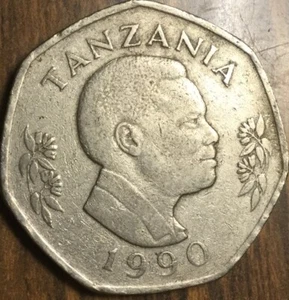 1990 TANZANIA 20 SHILINGI COIN - Picture 1 of 2