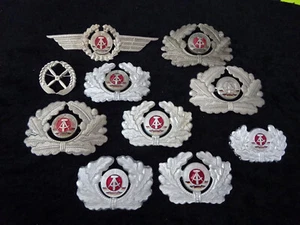 10 Original VP NVA DDR Mützenabzeichen Schirmmützen-Abzeichen - Picture 1 of 15