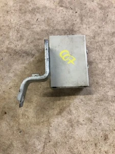 Módulo de control de bloqueo de cambio Nissan Figaro 1991 ECU 2854024B02 - Imagen 1 de 6