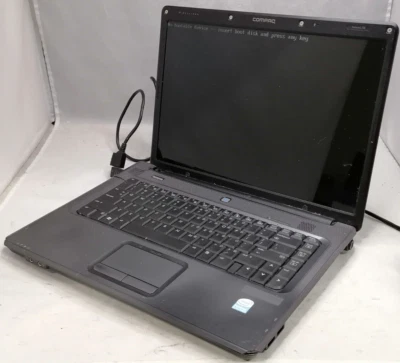 FOR PARTS 15.4" HP Compaq Presario C700 (Pentium T2310/1.46 GHz/NO RAM/NO HDD) - Image 1 of 4