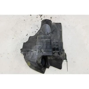 AIR FILTER BOX FOR VOLVO SERIE V50 - S40 (04-08) 1.6 T.D. SW 5P/D/1560CC 2004 - Picture 1 of 6
