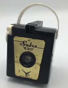 Vintage 1950's Shaw-Harrison Corp Sabre 620 Film Box Camera - Picture 1 of 8