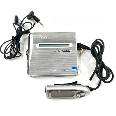 SONY MZ-NH1 Hi-MD Walkman Portable MD Player Silver Tested Working - Image 1 of 4