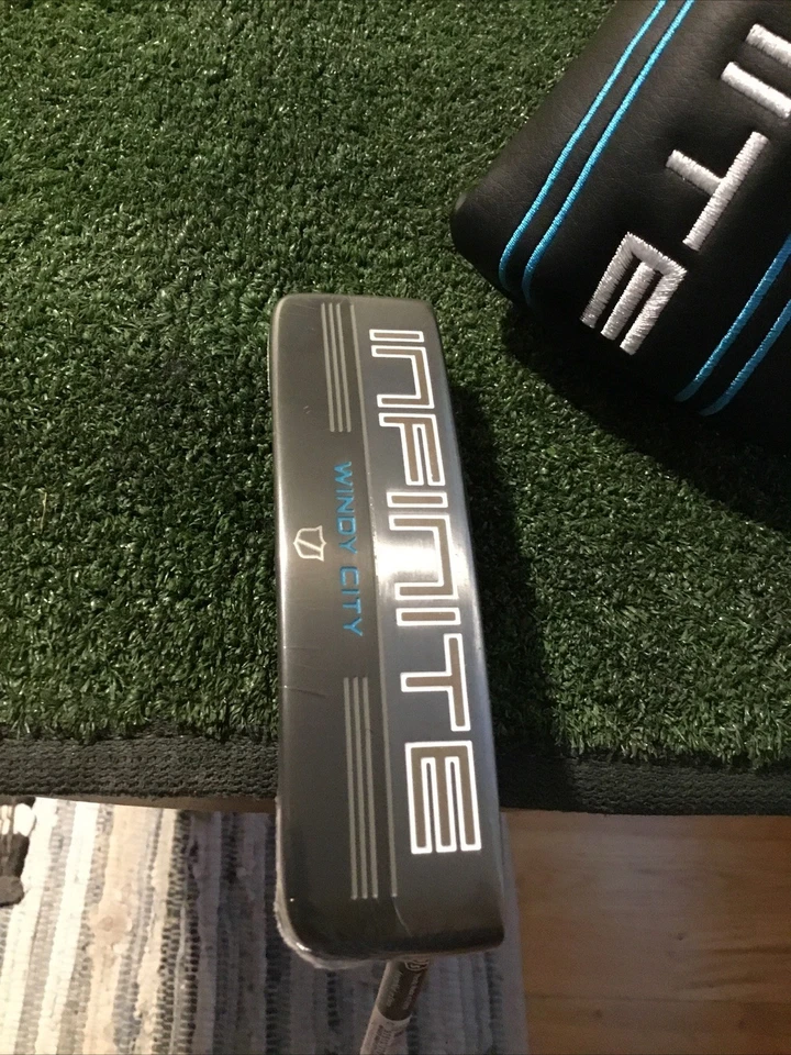 Wilson Ladies 2024 Infinite Windy City Blade Putter 33” (RH) NEW - Image 1 of 4