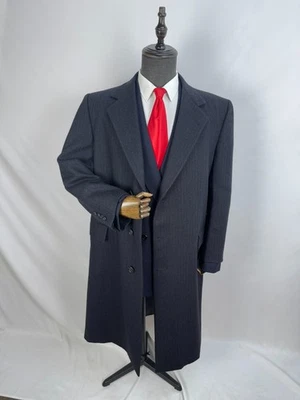 Vintage Men's COAT wool navy gray Herringbone Classic suit Overcoat US 44S 46S - Image 1 of 4