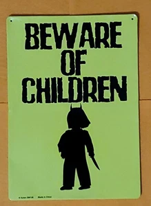 BEWARE OF CHILDREN 8.25" X 11.5" BLACK AND YELLOW METAL SIGN WALL DECOR - Picture 1 of 6