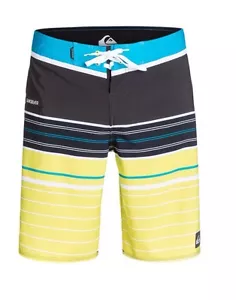 Nuevos pantalones cortos de tabla QuikSilver a rayas 20" Repreve - Imagen 1 de 4