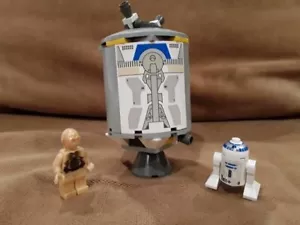 Lego 7106 Star Wars "Droid Escape Pod" R2-D2 C-3PO Minifiguras - Imagen 1 de 1