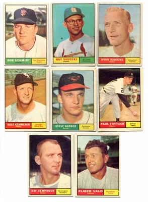 Lote de (8) tarjetas de béisbol Topps 1961 Foto 1 de 2