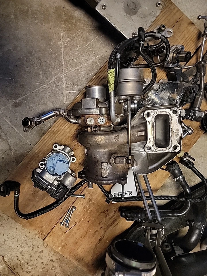 Турбонагнетатель для Ford Fusion 2014-2020 годов выпуска и Ford Escape B0BG F1FZ6K682D 2017-2019 годов выпуска - Изображение 1 из 1