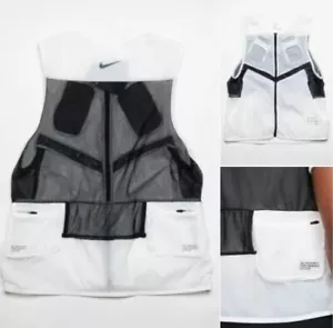 Nike Men's Run Division Pinnacle Lightweight Running Gilet Vest DA1319 100 Large - Picture 1 of 11