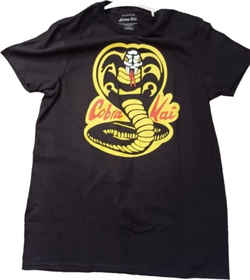 Camiseta Cobra Kai Karate Niño Camiseta Para Hombre Mediana Negra Sólida Manga Corta Nueva Con Etiquetas Foto 1 de 3