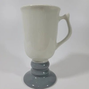 Vintage Hall Pottery Pedestal Itish Coffee Mug White Gray 1273 - Picture 1 of 8