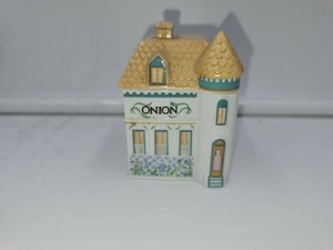The Lenox Spice Village - 1989 ONION Spice House With Lid - Picture 1 of 6