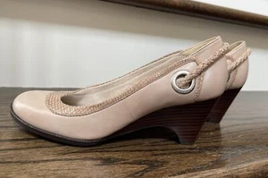 Sperry Heels Pumps Wedge Slip On 9590884 Beige Leather Round Toe 6M EUC! - Picture 1 of 9