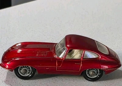 Vintage Diecast Red LESNEY MATCHBOX # 32 E TYPE JAGUAR XKE GPW Made In England - Image 1 of 4