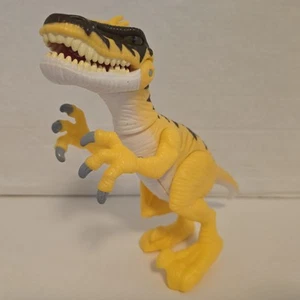 Figure Toy Jurassic World Raptor Electronic Light And Sounds Yellow Hasbro Works - Picture 1 of 4