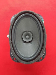 SSANGYONG TURISMO REAR SPEAKER 89301-21023 LH 40W PASSENGER SIDE 2016 - Picture 1 of 7
