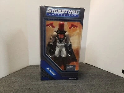 Figura de acción Mattel MATTY COLLECTOR DC Comics Signature Collection RED HOOD Foto 1 de 2