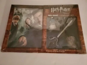 HARRY POTTER AND THE ORDER OF THE PHOENIX DVD WITH GIFT SET - Picture 1 of 1