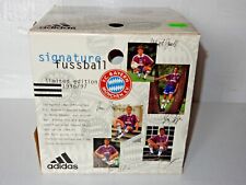Adidas Signature Fußball FC Bayern München mit Autogrammen Saison 1996/1997