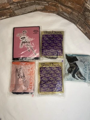 VTG Lot Of 5 Silkies Queen Knee Highs Pantyhose Queen Navy Ivory BlackNEW Foto 1 de 4