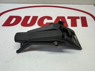 Porta matrícula Ducati Mudflap Monster 1100 S 796 696 56110431A Foto 1 de 4