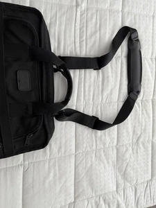 Tumi Erweiterbarer Organizer Laptop Aktentasche - Bild 1 von 4