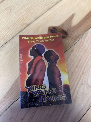 Sealed Ying Yang Twins Whistle While You Twurk Cassette Single 2000 - Image 1 of 4