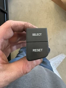06-08 Honda Ridgeline Truck SELECT RESET CONTROL Switch Button 2006 2007 2008 - Picture 1 of 4