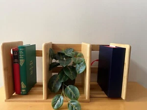 Bamboo Expandable Desktop/Countertop Organiser/ Book Rack/Bookshelf - Picture 1 of 7
