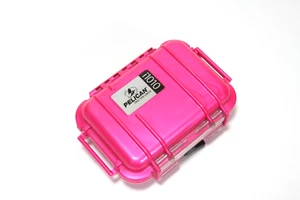 Pelican Case i1010 iPod Crush-Proof Weather Resistant Pink - Picture 1 of 8