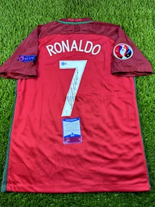 Cristiano Ronaldo Portugal Euro 2016 Local With COA Beckett BAS - Picture 1 of 4
