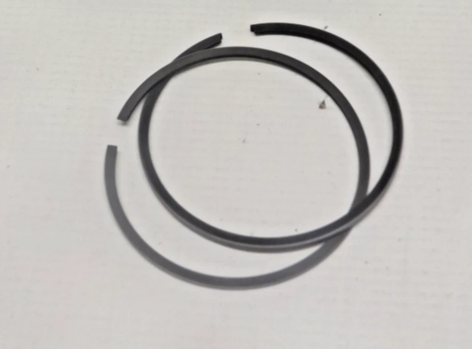 Anillos de pistón estándar OEM Yamaha MX175 1974-1975 455-11610-00 Foto 1 de 1