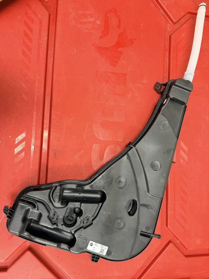 2019-2025 BMW X5 X6 X7 G07 БУТЫЛКА РЕЗЕРВУАРА ОМЫВАТЕЛЯ ЛОБОВОГО СТЕКЛА OEM 61667932311 - Изображение 1 из 4