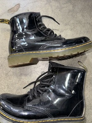 Dr. Martens 1460 Womens Sz 5 Original Patent Leather Lace Up Boots Black SzMen 4 - Image 1 of 4