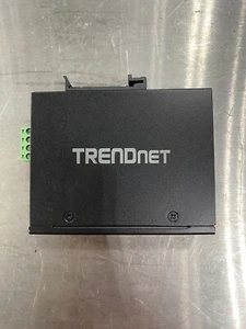 TRENDnet, Inc. TI-PE50 5-PORT INDUSTRIAL FAST ETHERNET PoE+ DIN-RAIL SWITCH - Picture 1 of 5