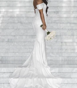 Mermaid Wedding Dress - Picture 1 of 4