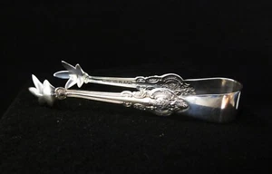 Wallace Silver Plate Baroque Sugar Tongs Vintage Serving Tongs 4.5 " - Picture 1 of 4